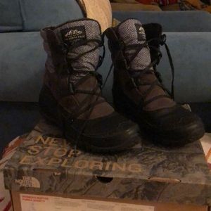 The North Face Waterproof Boots 🥾☔️